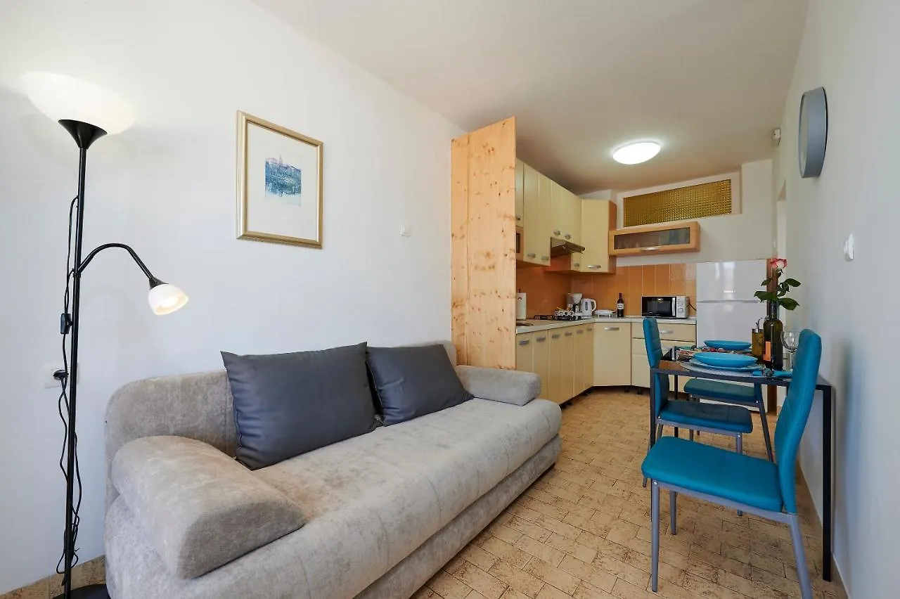 Apartment Stella Old Town Trogir, With Balcony  Trogir
