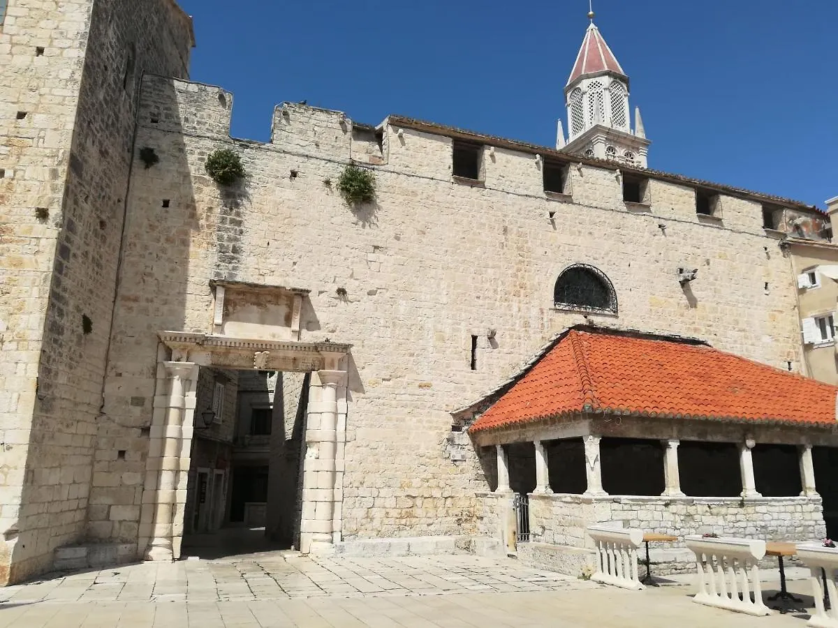 Apartment Stella Old Town Trogir, With Balcony 0*, Trogir Croatia