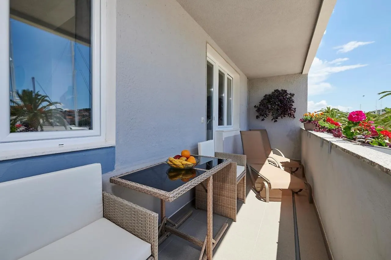 Apartment Stella Old Town Trogir, With Balcony
