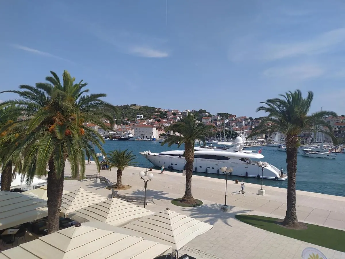 Apartment Stella Old Town Trogir, With Balcony تروغير